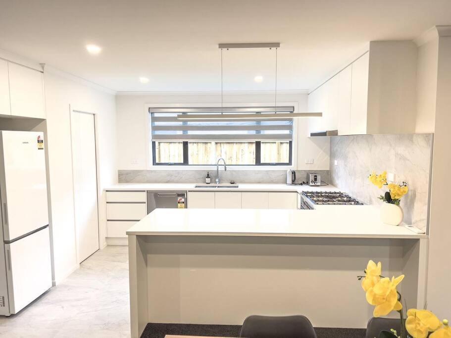 Rotorua Sunshine Brand New 4 Bedroom House المظهر الخارجي الصورة